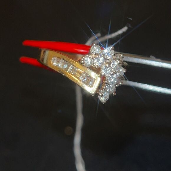 14k Diamond Cluster Ring - Picture 5 of 15